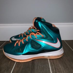 Nike LeBron 10